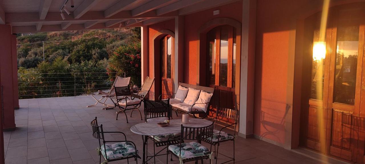 Bioagriturismo Antica Sena Milici المظهر الخارجي الصورة