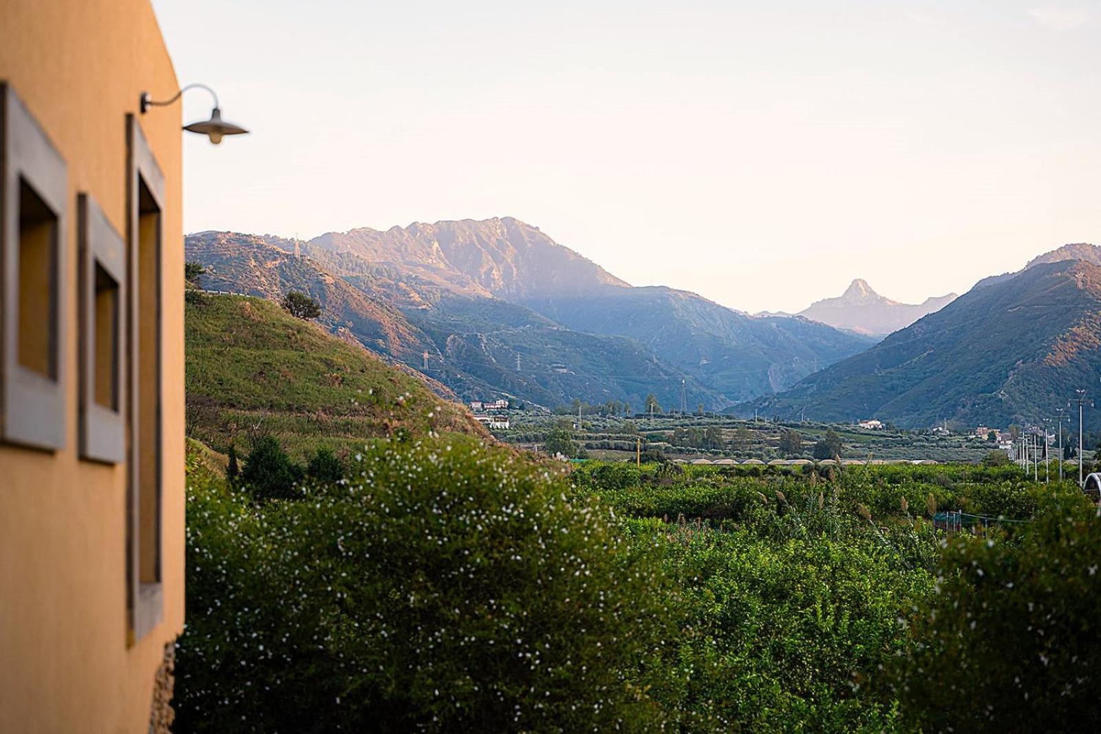 Bioagriturismo Antica Sena Milici المظهر الخارجي الصورة